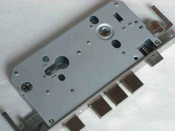 霞山24小时上门开锁公司